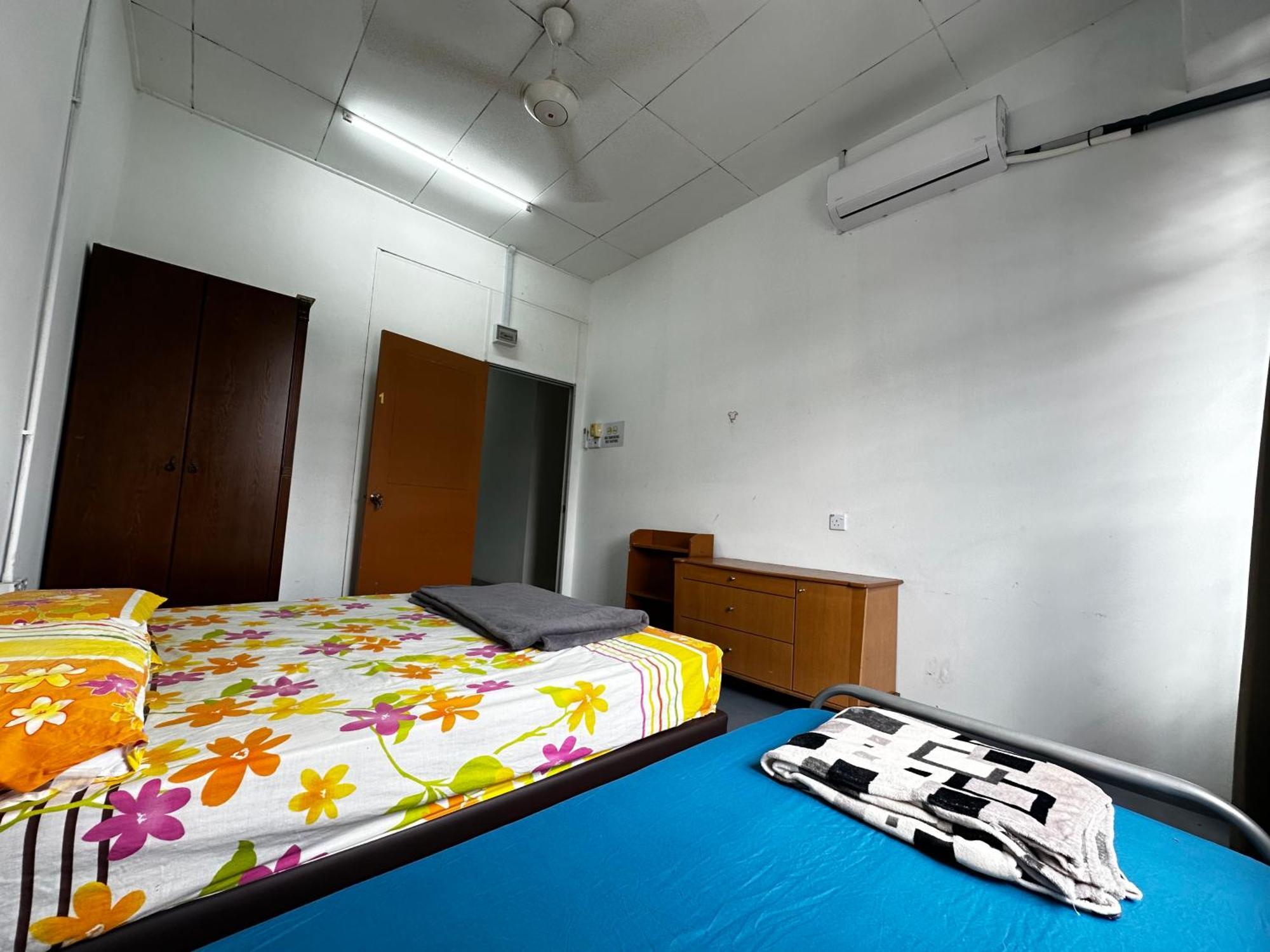 Jiaxin Dormitory - Puteri Wangsa 家馨旅舍 Ulu Tiram Εξωτερικό φωτογραφία