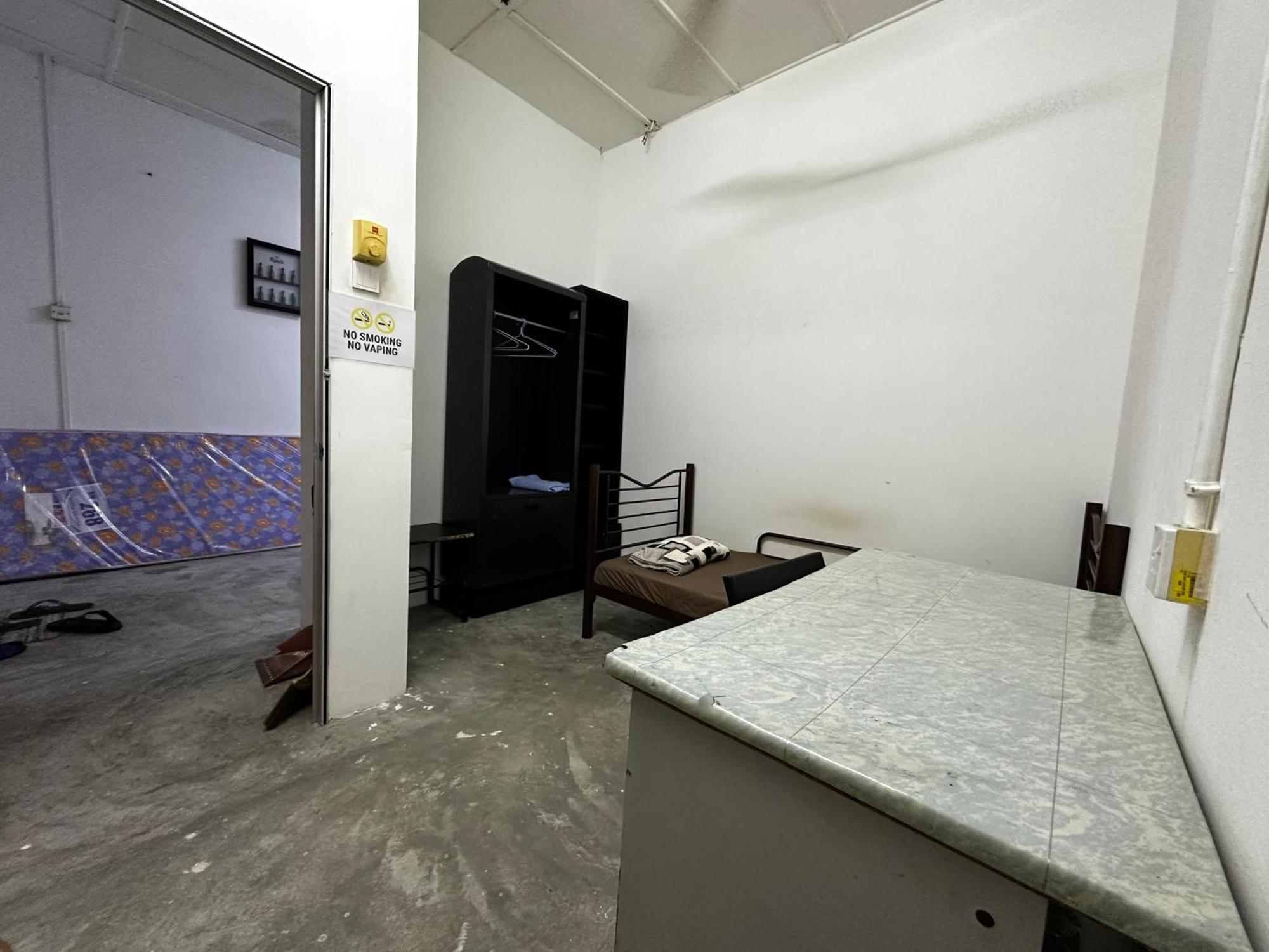 Jiaxin Dormitory - Puteri Wangsa 家馨旅舍 Ulu Tiram Εξωτερικό φωτογραφία